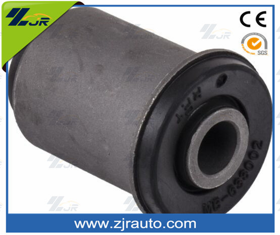 三菱汽车配件橡胶悬架衬套 MB633002