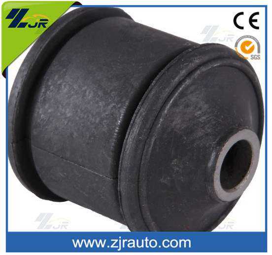 三菱汽车配件橡胶悬架衬套 Mr223792