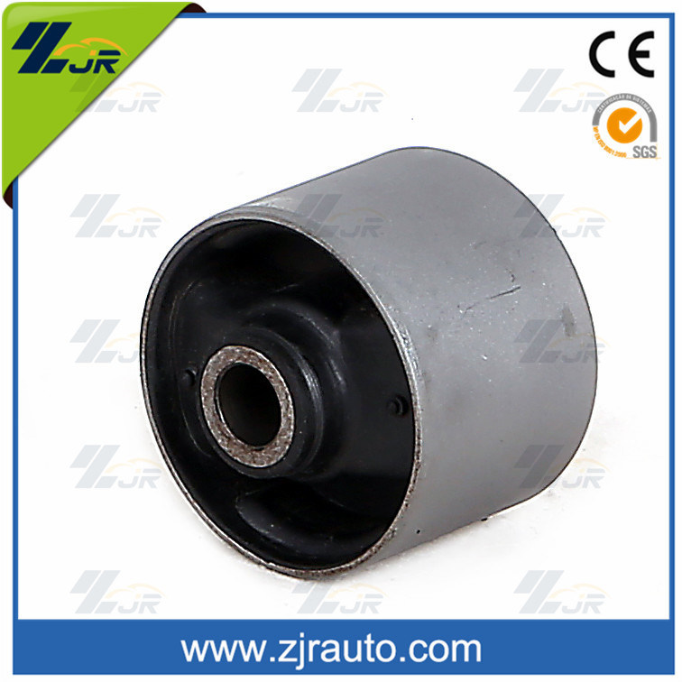 三菱汽车配件橡胶悬架衬套 Mr374574