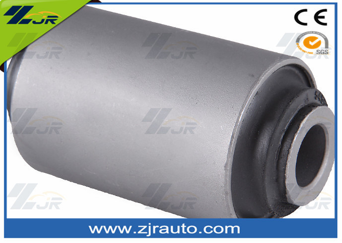 汽车配件日产橡胶悬架衬套 54560-VW000